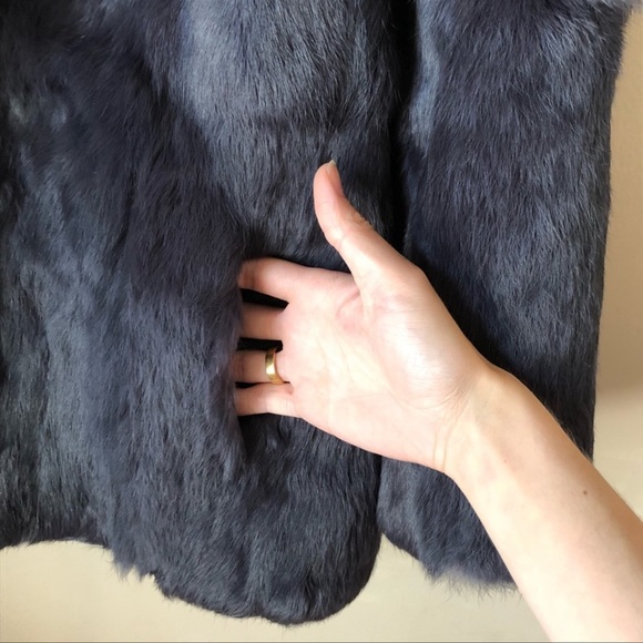 Luxurious rabbit fur coat, dark blue grey - Picture 6 of 11